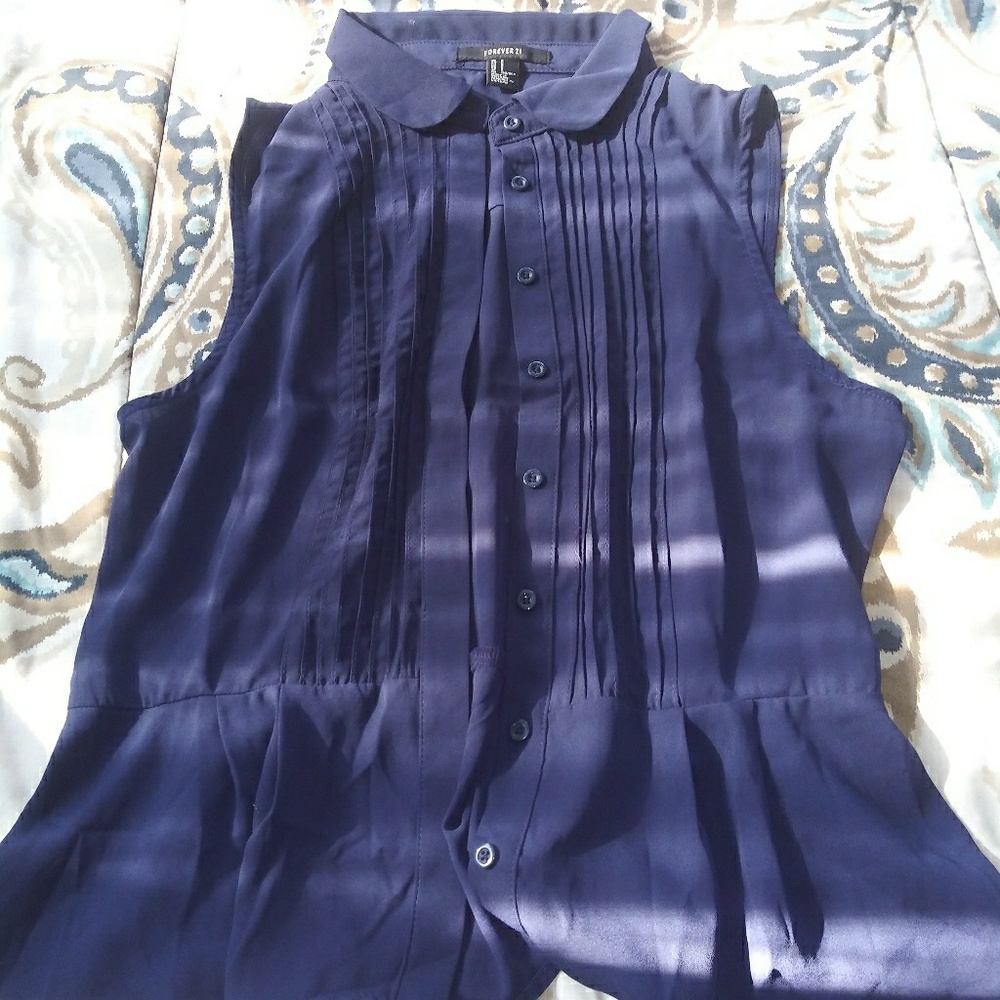 Forever 21 navy blue blouse